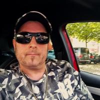 Bild von nobody get money or gifts
